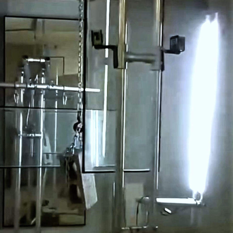 extractor 04